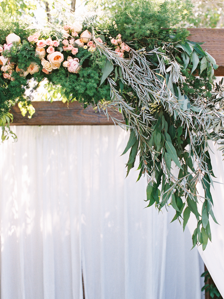 private las vegas estate wedding | backyard garden elopement in las vegas | gaby j photography | flora pop