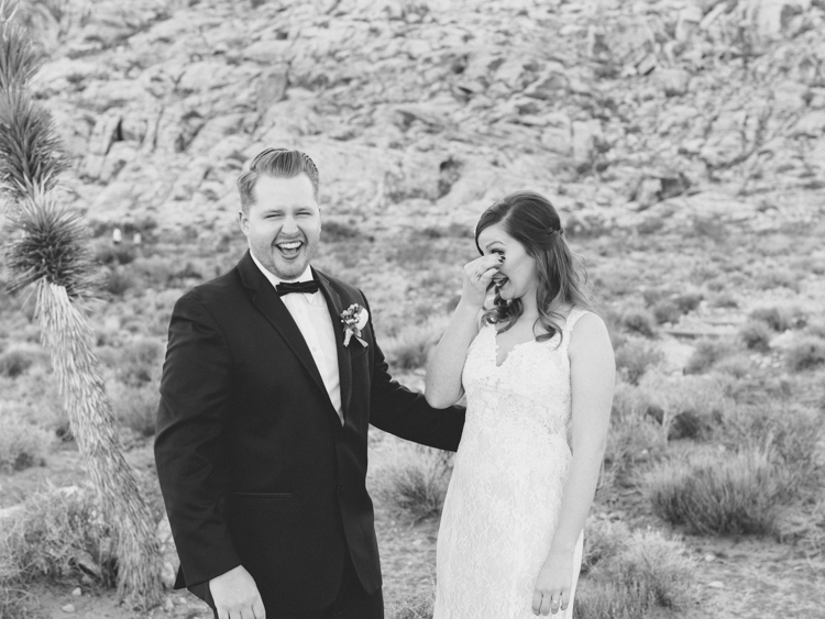 small wedding at red rock canyon national park | desert elopement | gaby j photography | las vegas elopement | danani handmade adornments