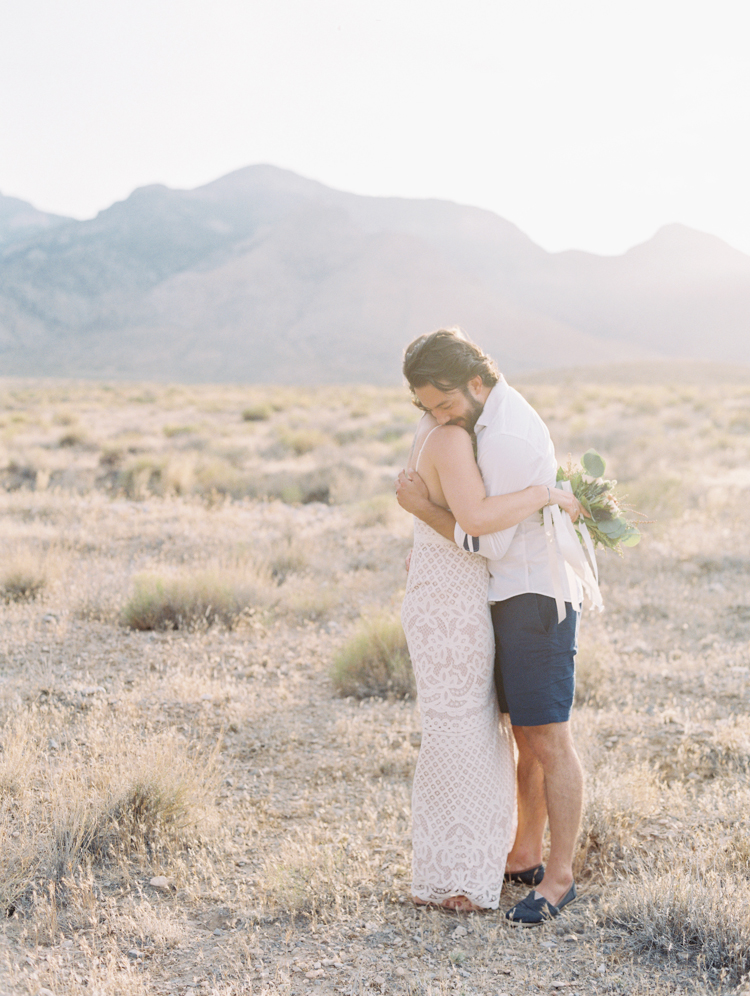 desert elopement in las vegas | vegas elopement photographer | gaby j photography | flora pop | ruby finch salon | how to elope in vegas
