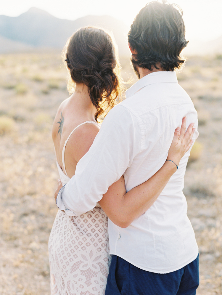 desert elopement in las vegas | vegas elopement photographer | gaby j photography | flora pop | ruby finch salon | how to elope in vegas