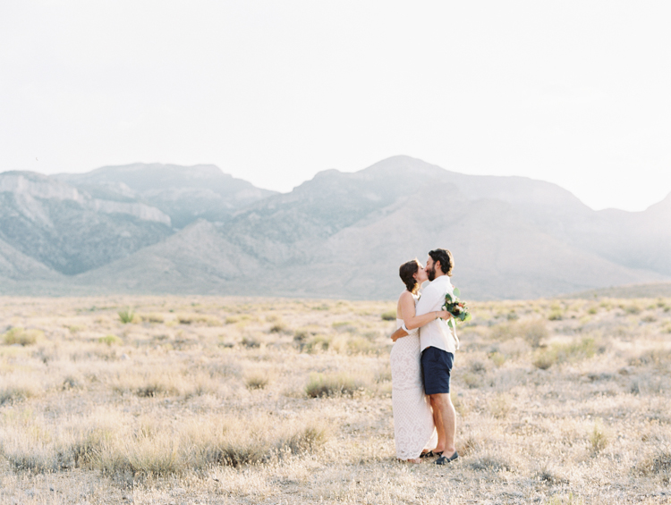 desert elopement in las vegas | vegas elopement photographer | gaby j photography | flora pop | ruby finch salon | how to elope in vegas