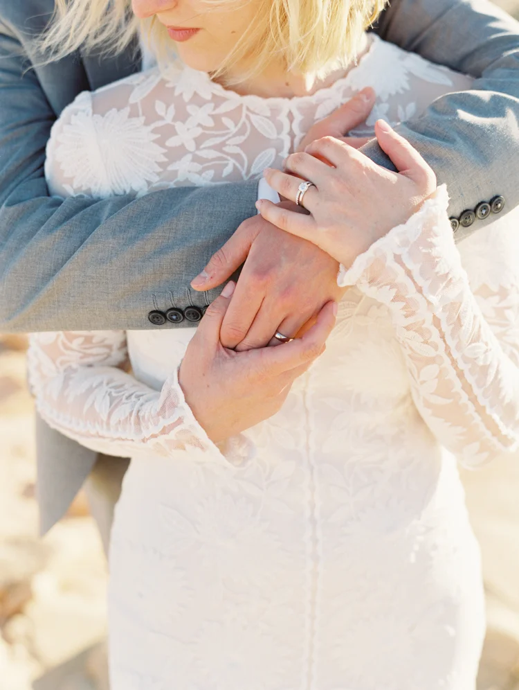 amangiri inspired desert wedding | amangiri desert elopement | gaby j photography | flora pop | desert elopement