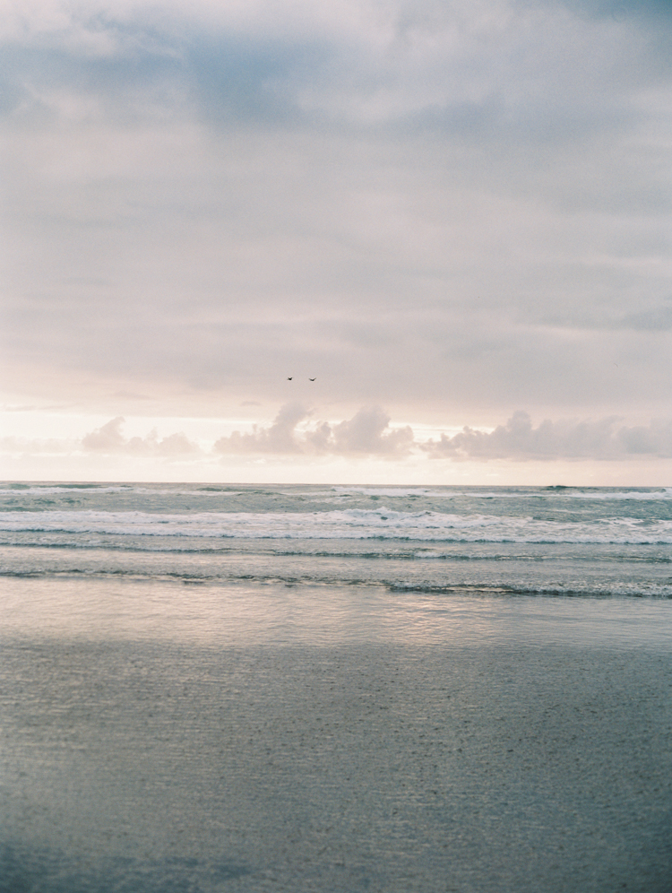 cape meares elopement location in oregon | oregon coastal wedding location | gaby j photography