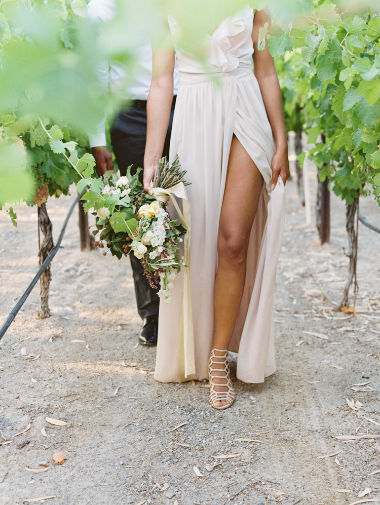 intimate winery elopement in las vegas | how to elope in las vegas | pahrump winery wedding | gaby j photography