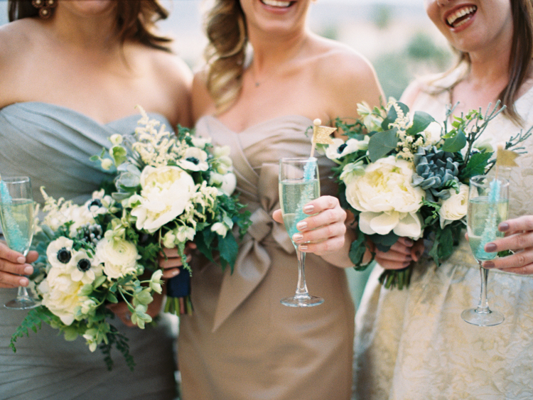 modern and classic destination vegas wedding | red rock resort wedding | gaby j photography | las vegas wedding photographers