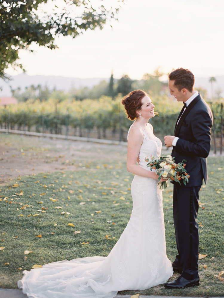pahrump valley winery wedding photographers | gaby j photography | intimate las vegas wedding ideas