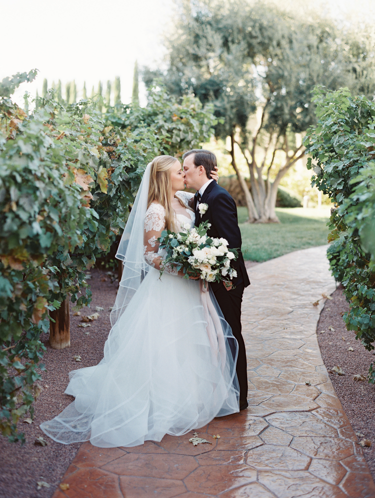 green valley ranch vineyard las vegas wedding photographer