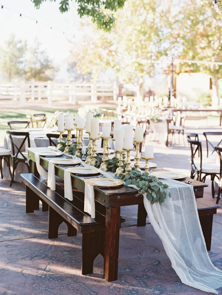 intimate and romantic floral wedding decorations
