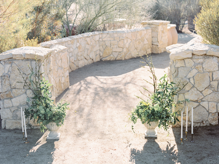 lush english garden ceremony altar ideas