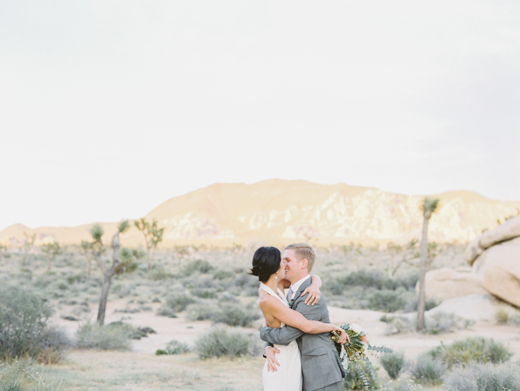 intimate elopement joshua tree park