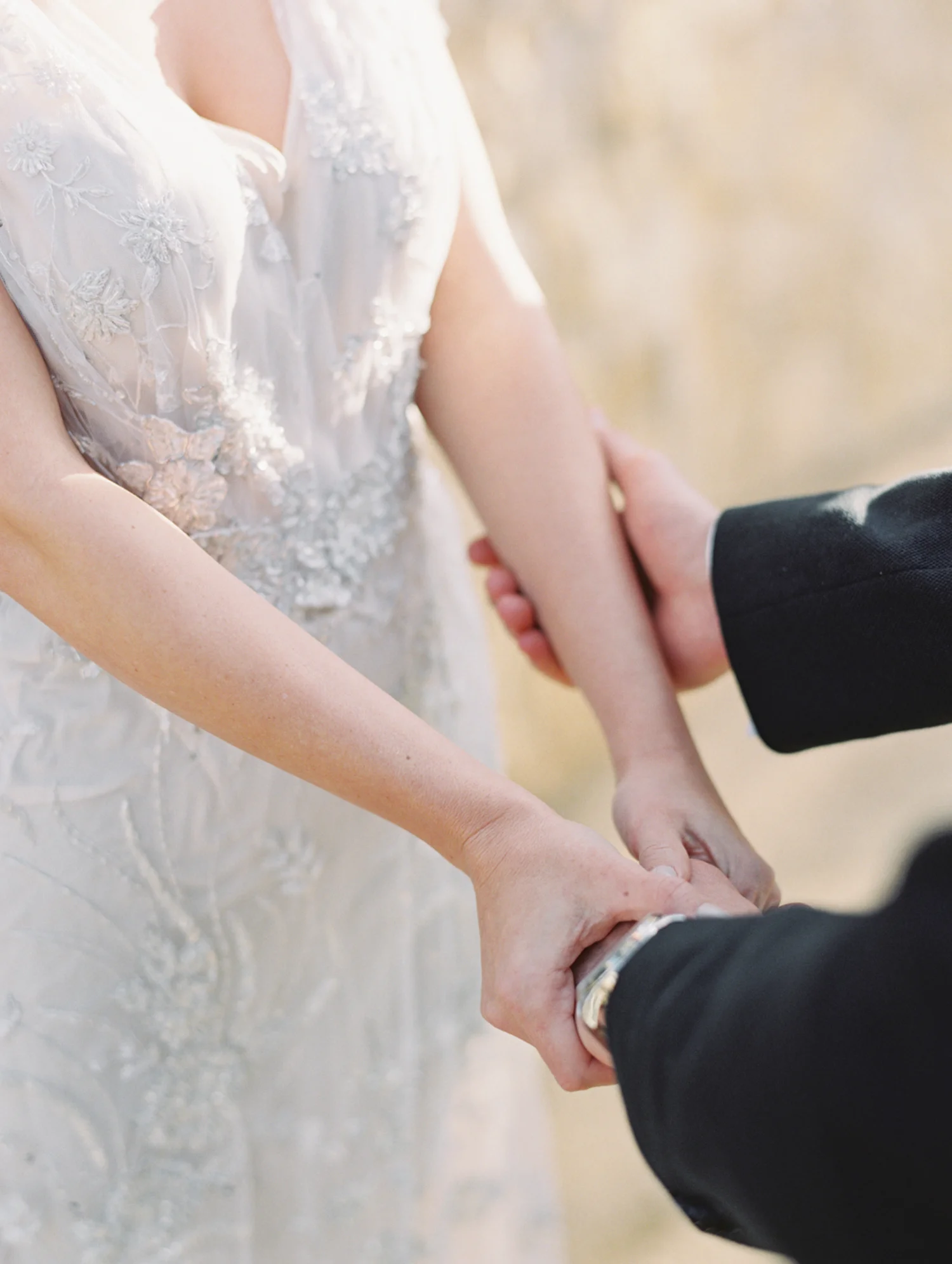 las vegas romantic wedding photography