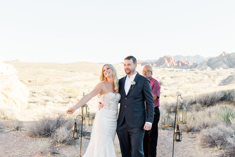 valley of fire gold ridge wedding ceremony