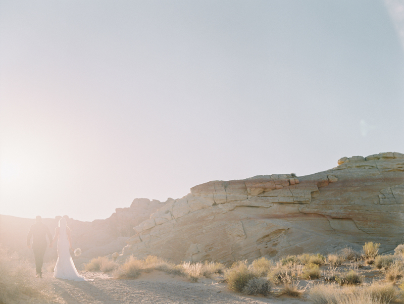 las vegas desert wedding ceremony locations