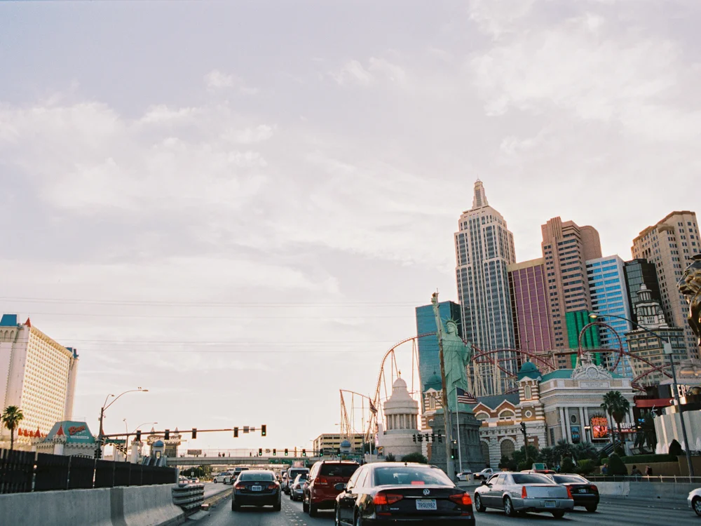 modern las vegas wedding
