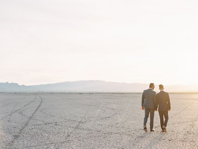 dry lake bed las vegas wedding photography