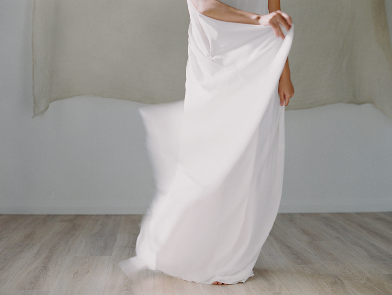 minimal wedding dress