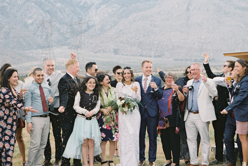 wedding using confetti