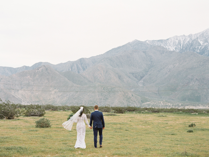 outdoor palm springs elopement