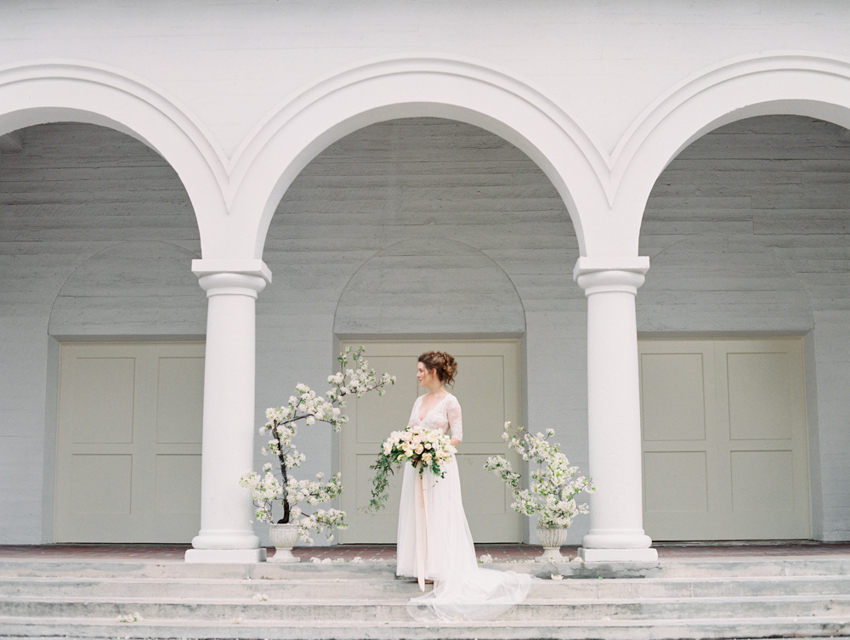 historic fifth street school wedding - las vegas wedding venues - gaby j photography