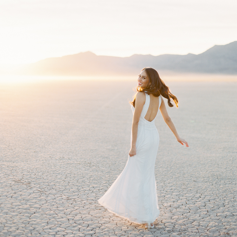 las vegas desert wedding photography