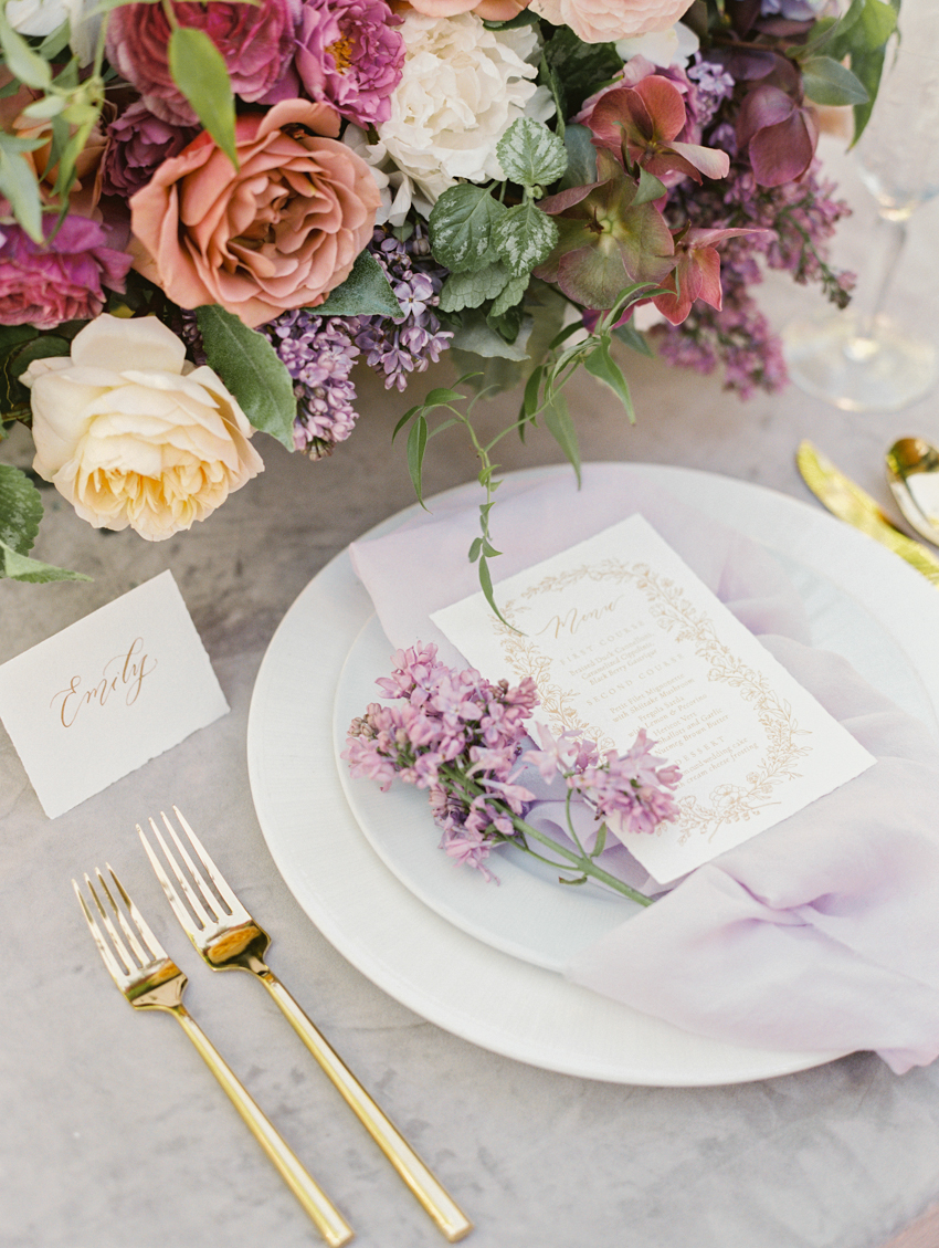 garden floral inspired wedding tablescape