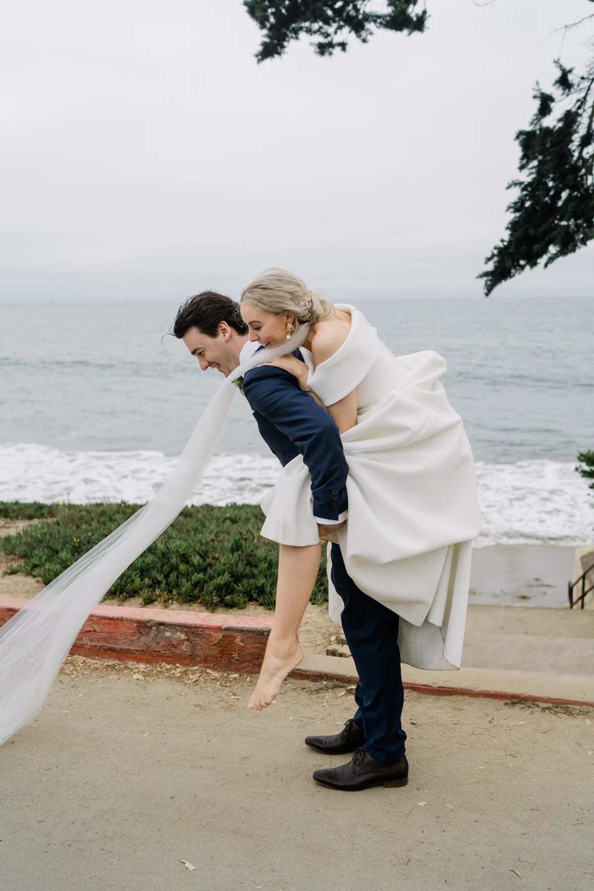 santa barbara beach wedding