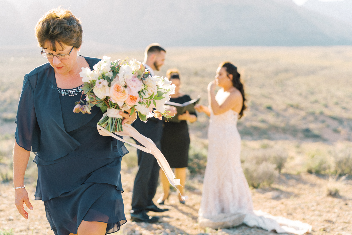 red rock canyon overlook elopement