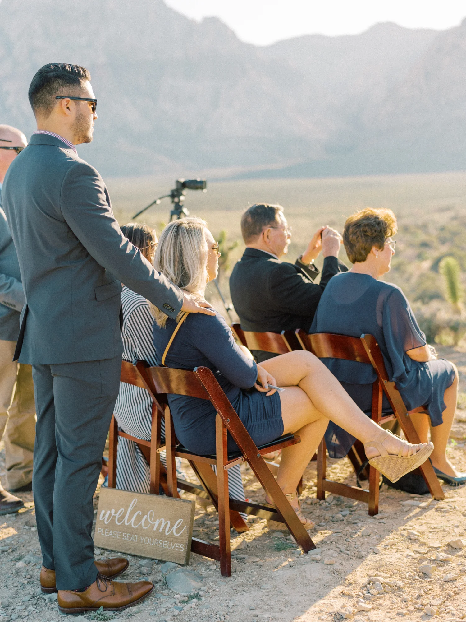 red rock canyon overlook wedding