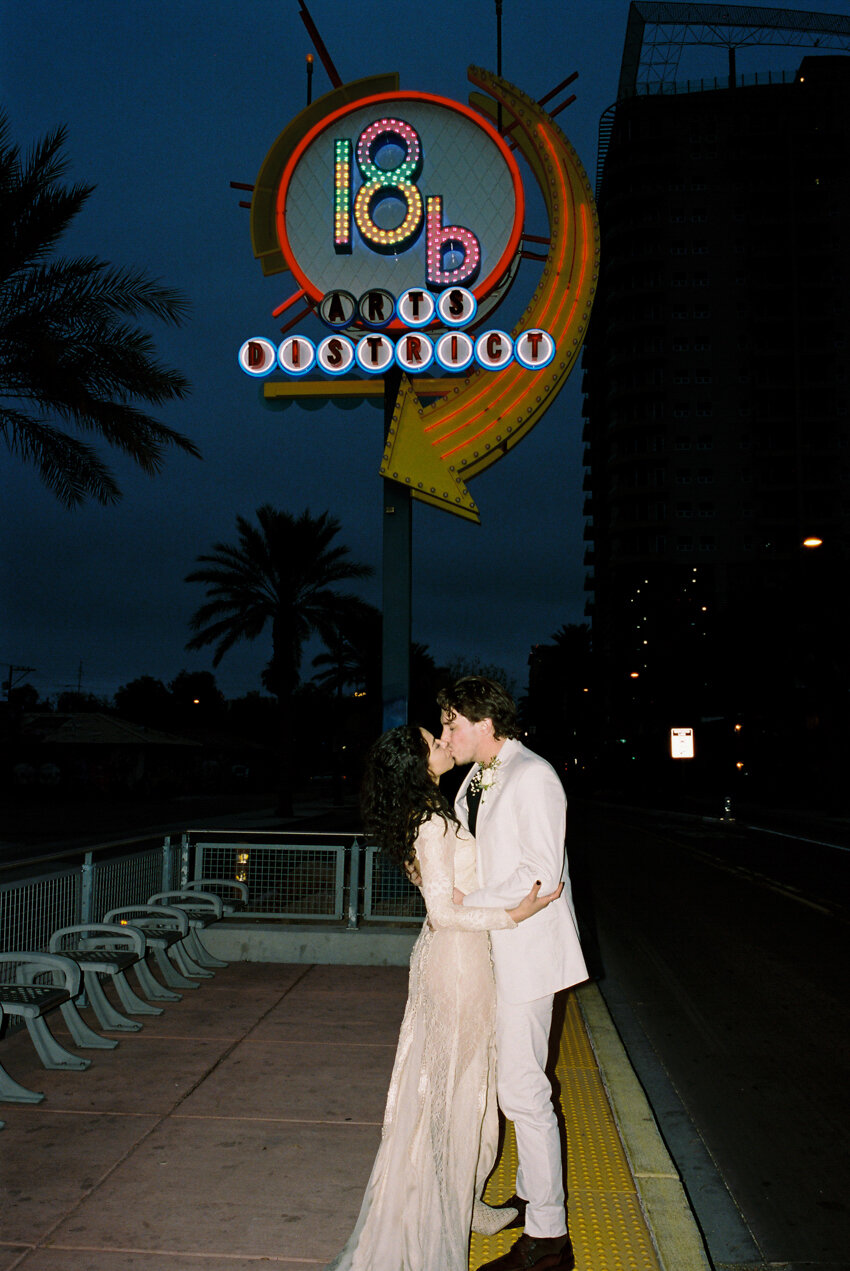 elopement arts district las vegas