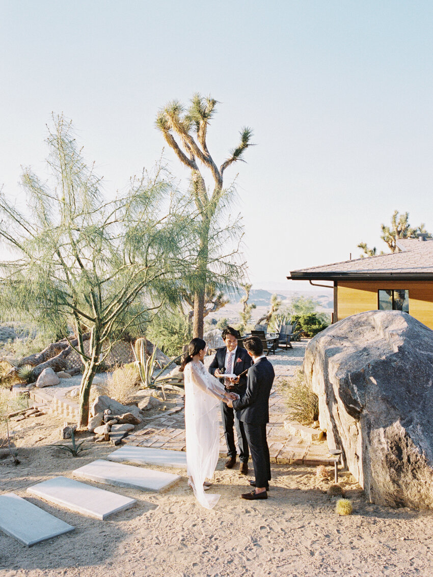 Joshua Tree Airbnb Wedding