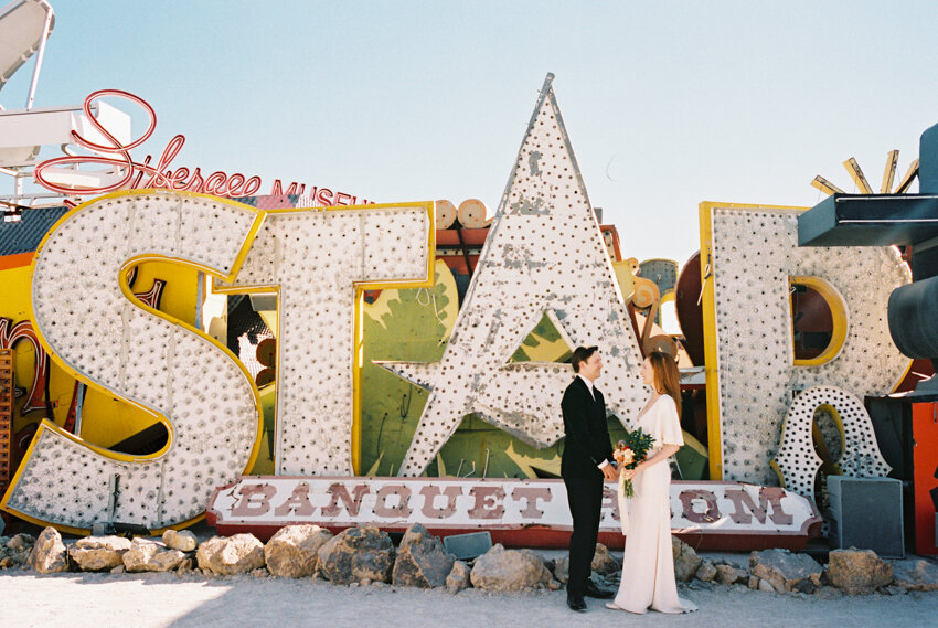 places to elope in las vegas