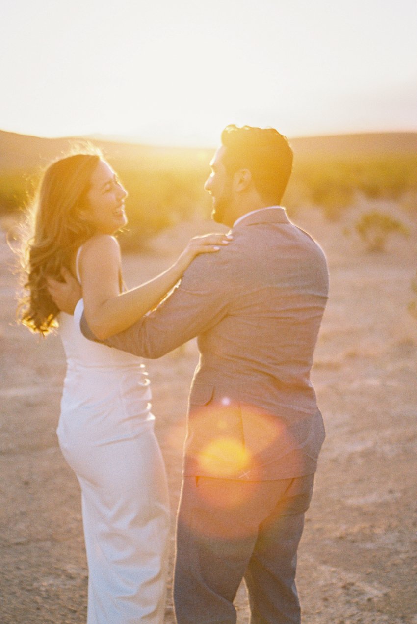 las vegas dry lake bed elopement