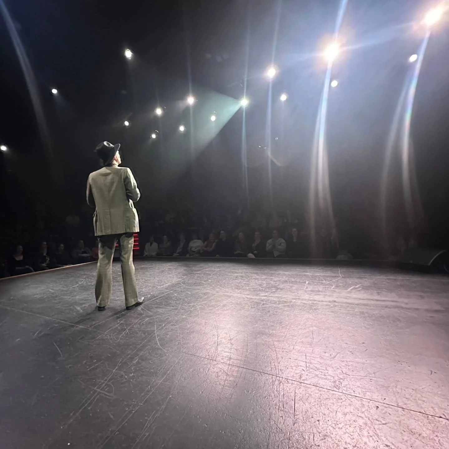 Perth - the mysterious, unexplained murders start TONIGHT! It's opening eve for Murder Village's new season at @fringeworldperth at Liberty Theatre, and your suggestions will inspire the crime. No two shows are the same here in... MURDER VILLAGE! Gra