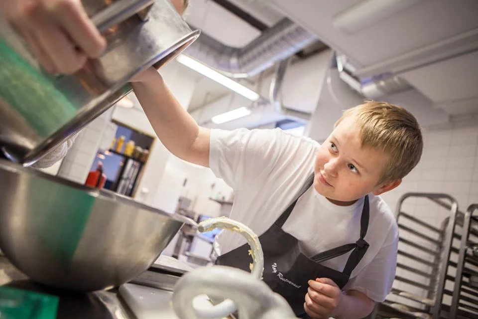 Daniel i full konsentrasjon på Frati