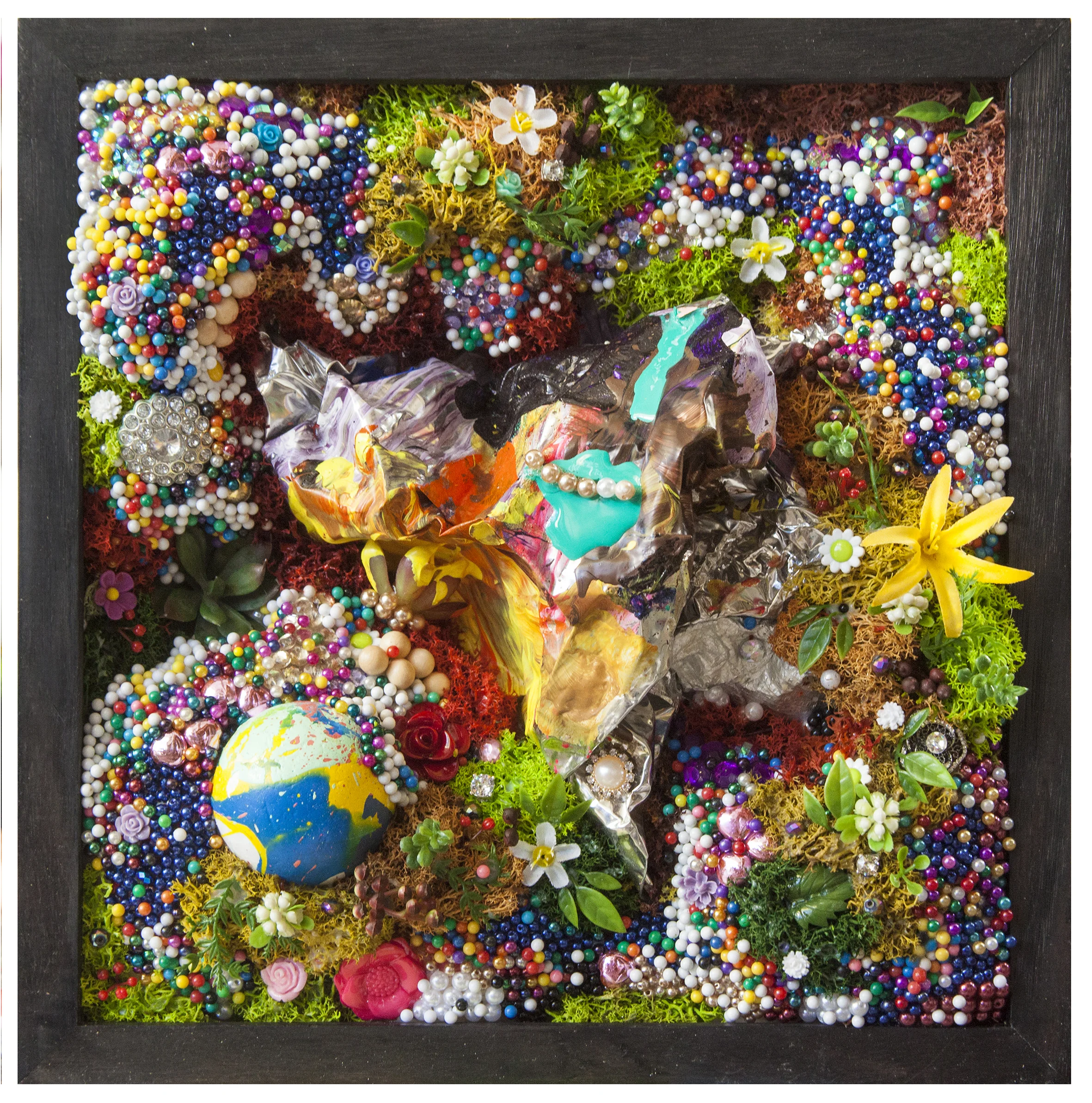 Leary_Jacob_Rainbow_Islands_Mixedmedia_12x32.5x33cm_2018.jpg