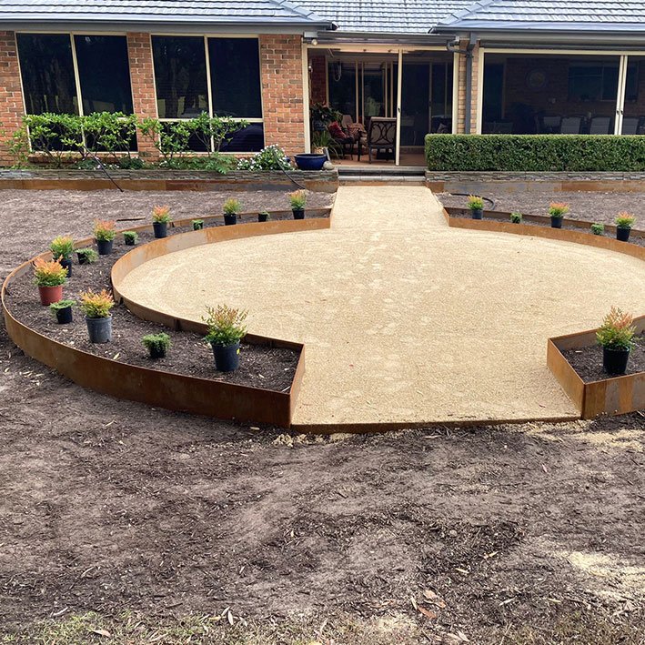 Landscaping-Nelson-Bay-Corten-Edging.jpg