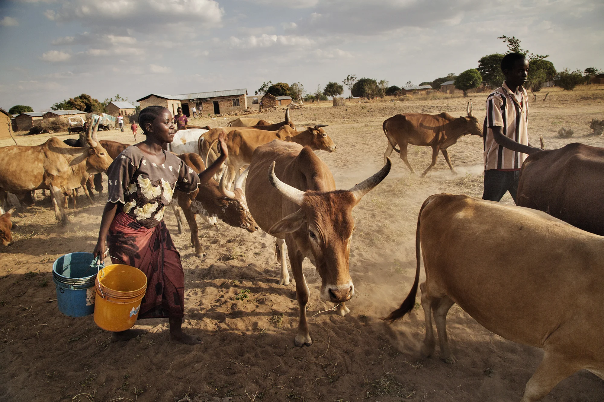  Daily routine at home with Regina Sumaya a victim of child marriage 