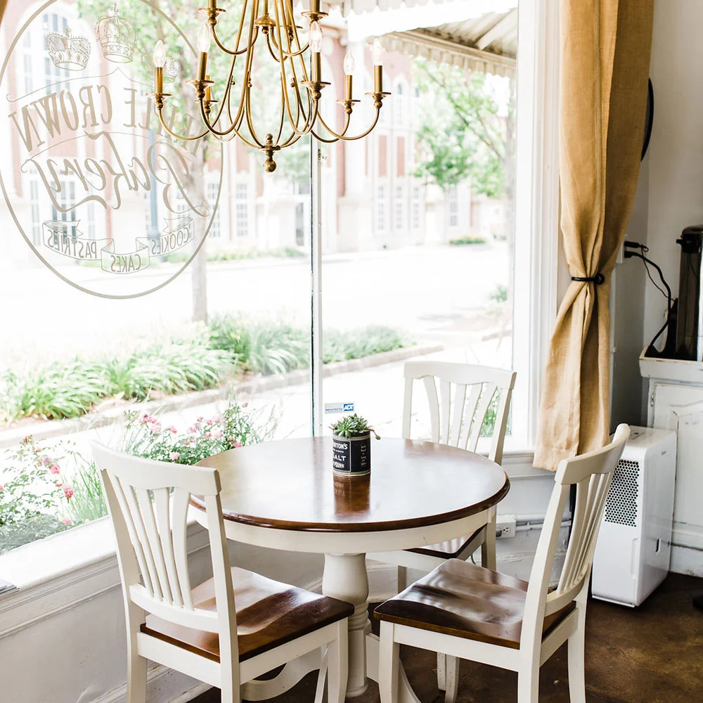 triple_crown_bakery_franklin_tennessee_window_image.jpg