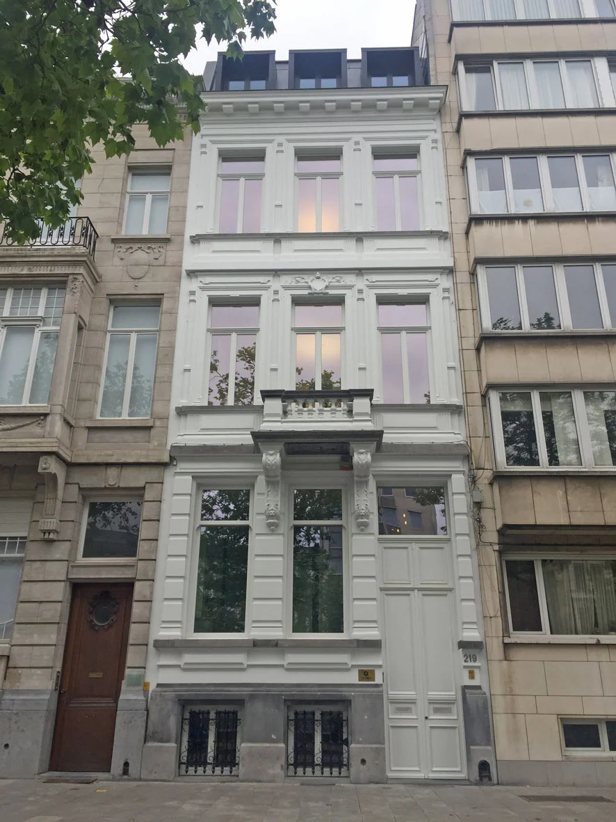  MINERVA  omvorming van een klassieke herenwoning tot kantoor    