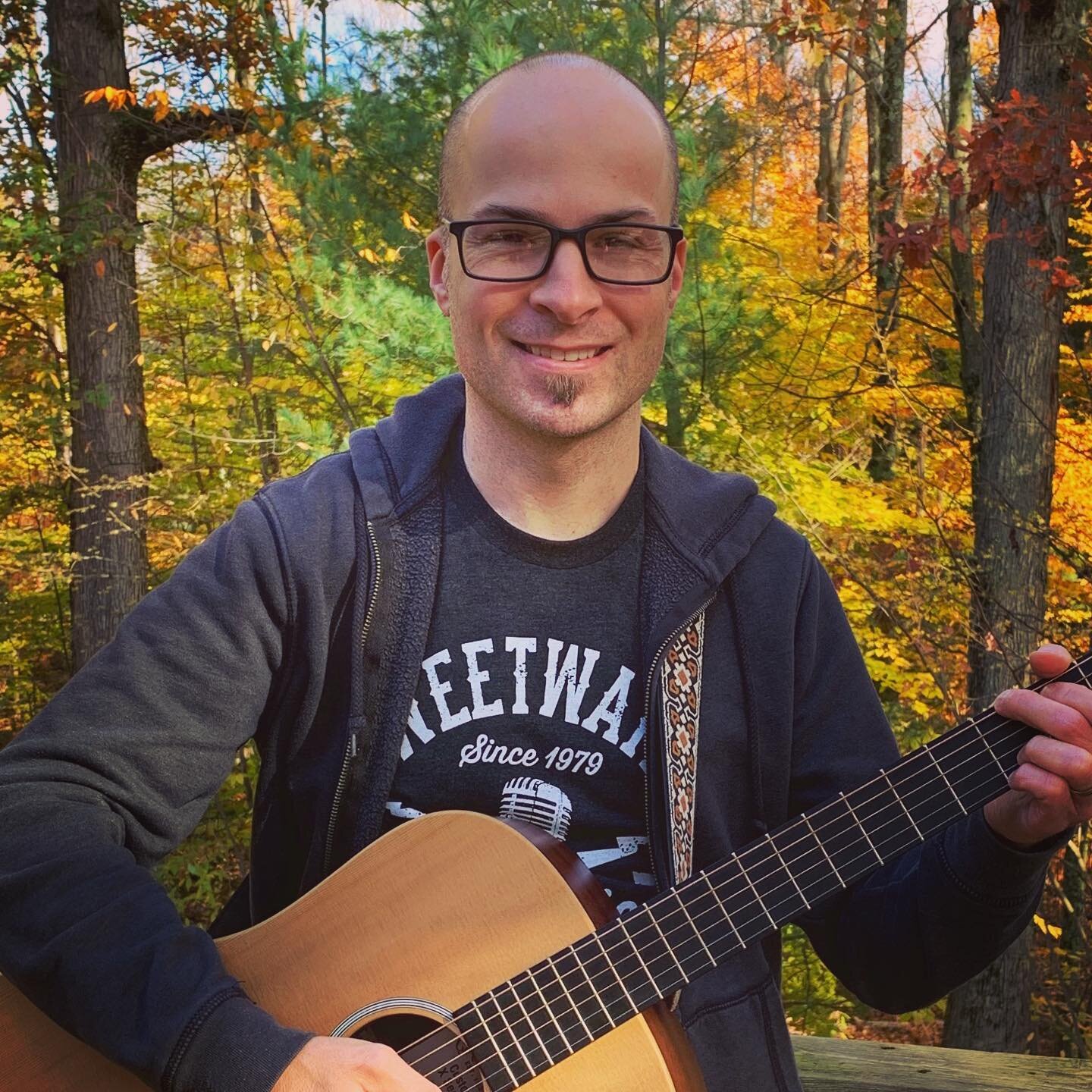 Wrote some new music in Michigan this weekend. #fall #michigan #music #guitar #inspiration #newtunes #weekend #roadtrip