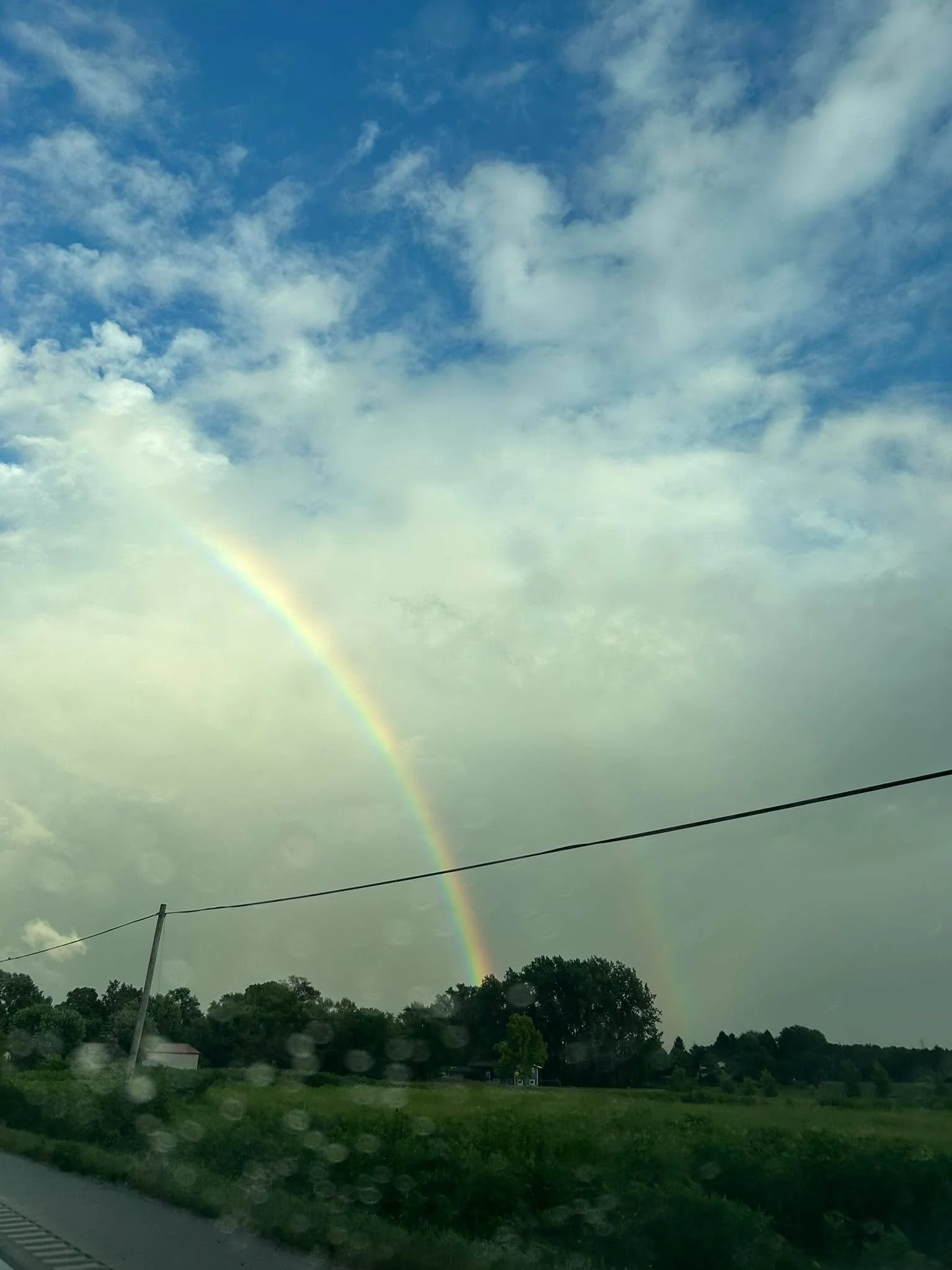 We saw a double rainbow! 🌈🌈