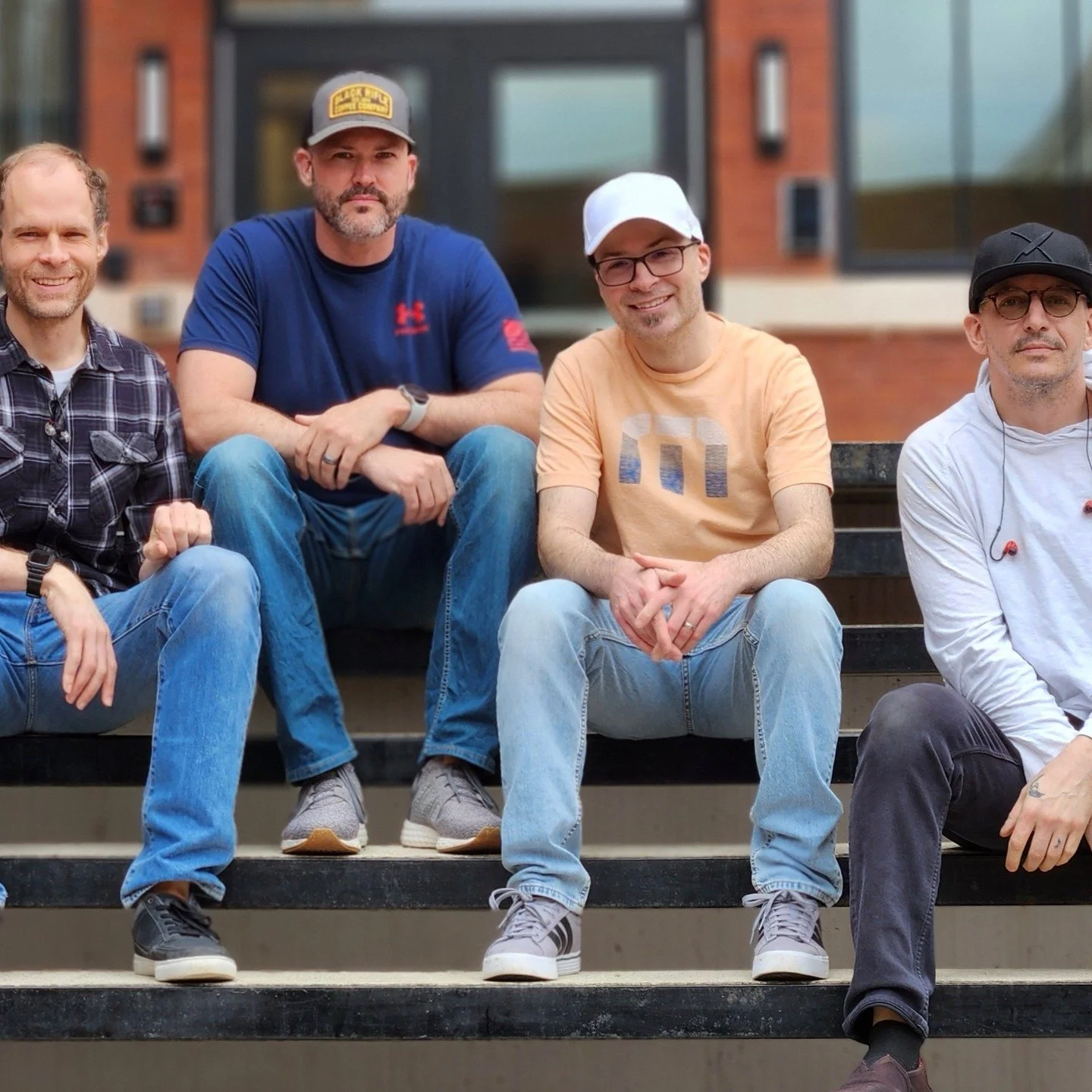 This past Saturday, we played the Fort Wayne Farmers Market at Electric Works! What a fun gig! Photos by Heather Schmidt.
http://ftwaynesfarmersmarket.com
 #yearroundharvest #ftwaynesfm #freshfw #magnetizeandco