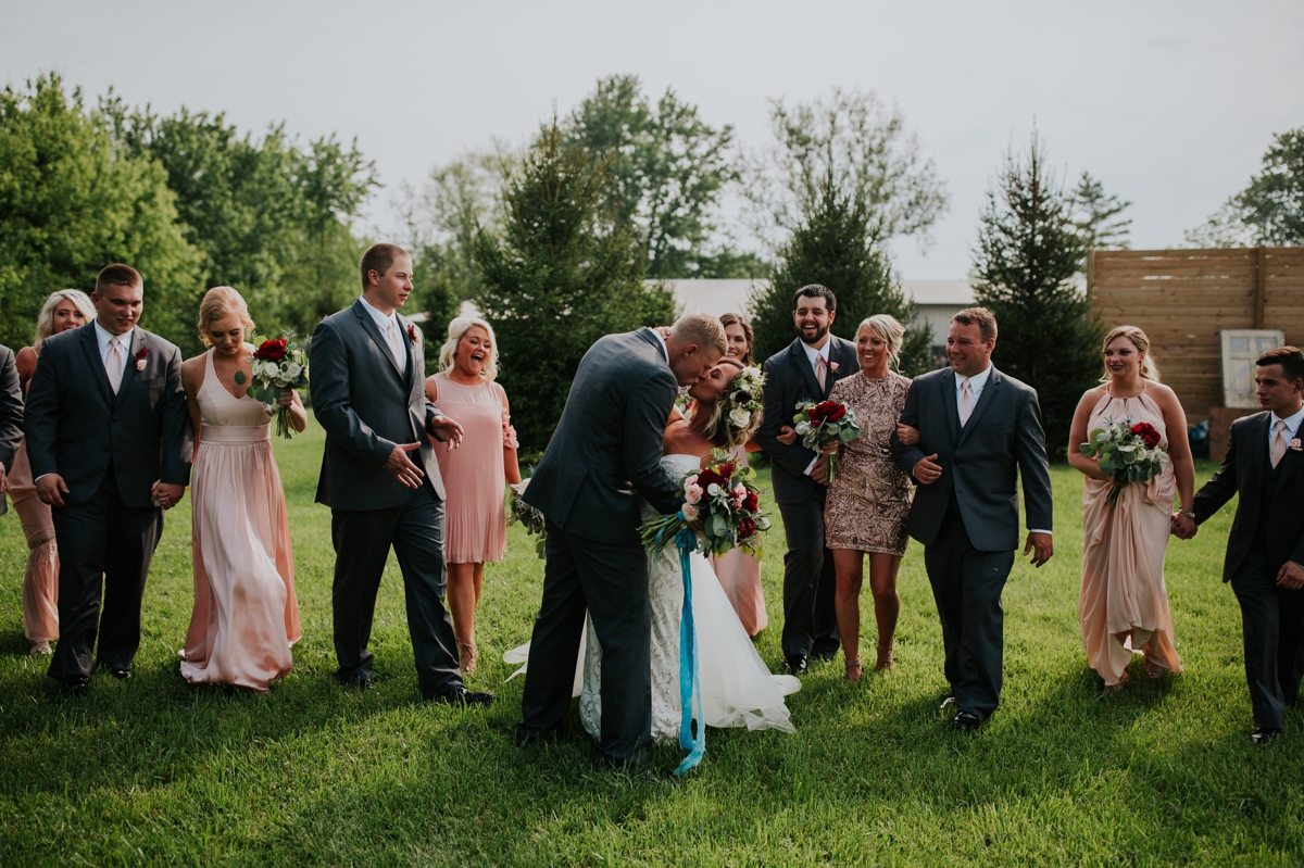 columbus ohio rustic wedding28.jpg