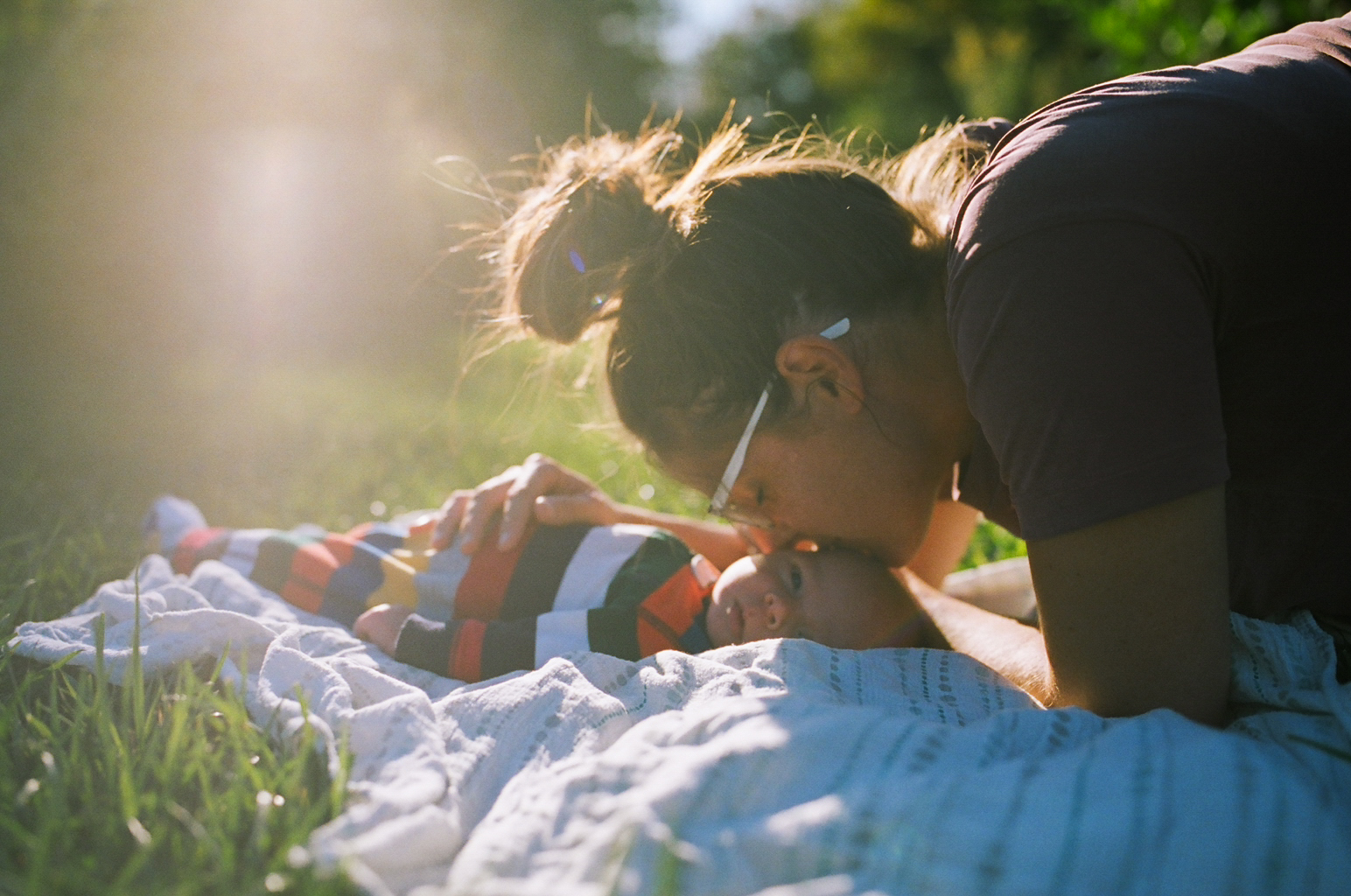 film newborn photographer-34.jpg