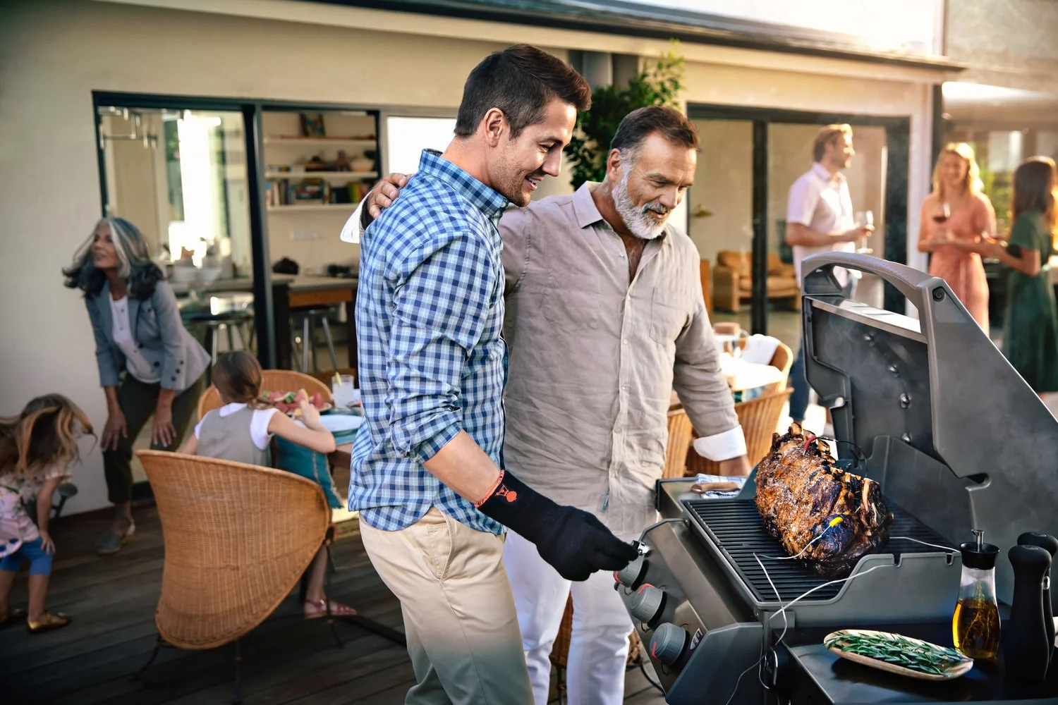 042_BigFamily_Spirit2_GrillMaster_06904.jpg