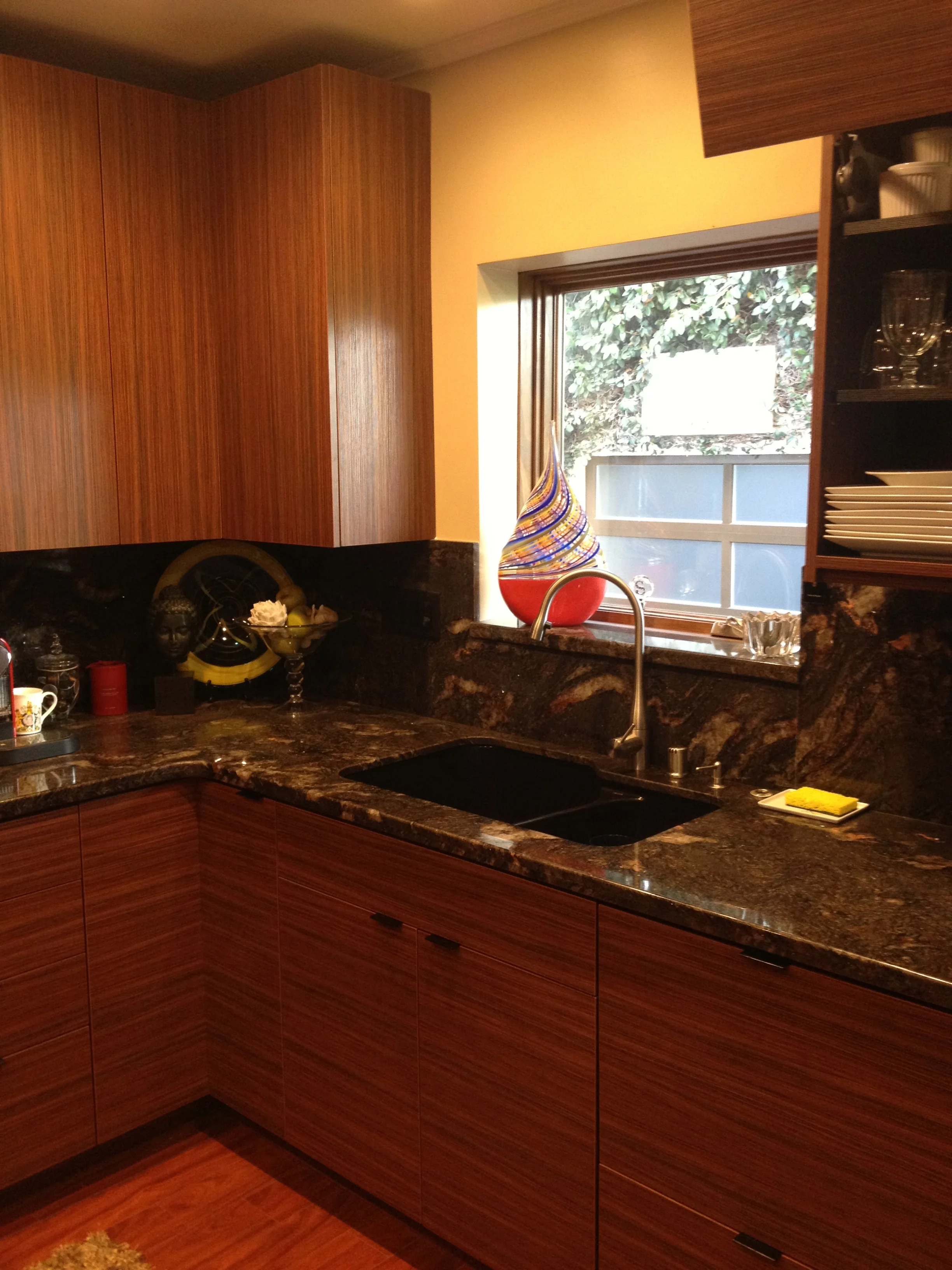 Kitchen3.jpg