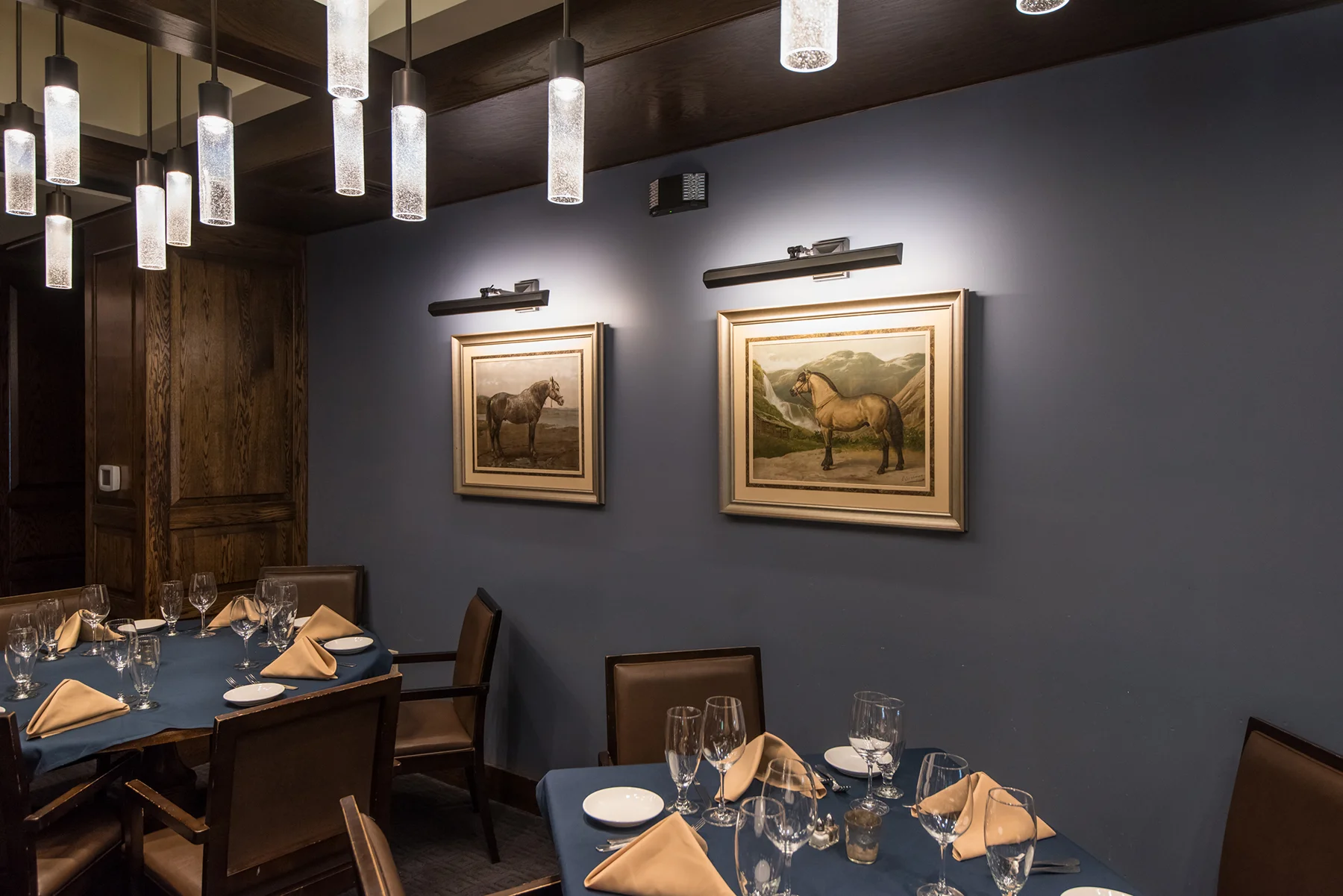 Blue Bell Inn, Dining Room