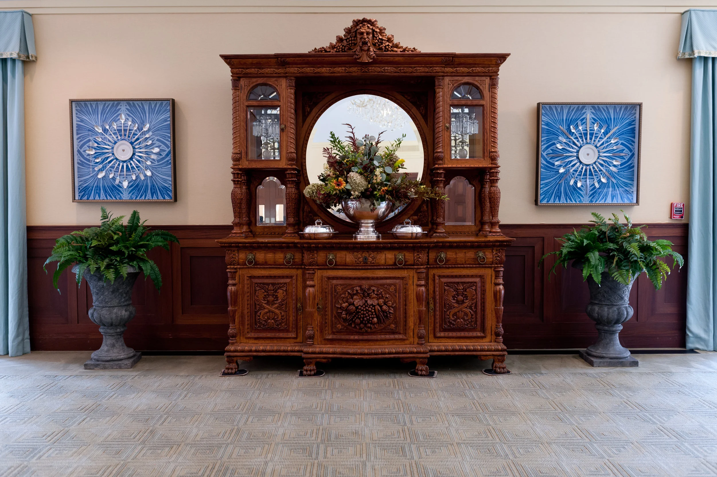 Chateau at Sugarloaf, Main Dining Room