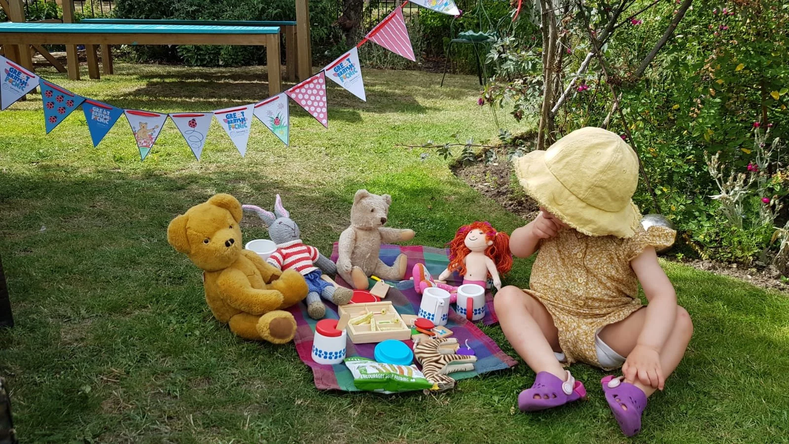 a child having a picnic