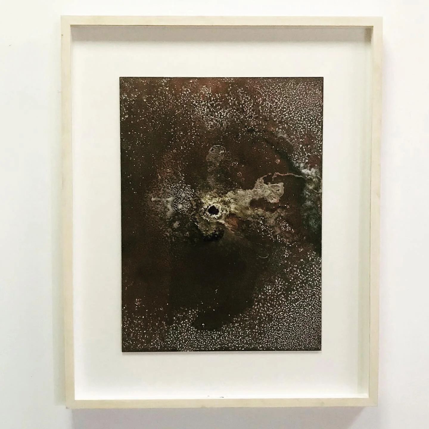 Self Portrait @@@@ Selvet er en proces som &aelig;ndres i kraft med indre og ydre p&aring;virkninger. #selfie #selfportait #respiration #perspiration #karltroelssandegaard